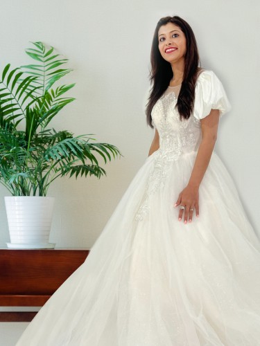 Ball Gowns In White Frock With Adjustable Back